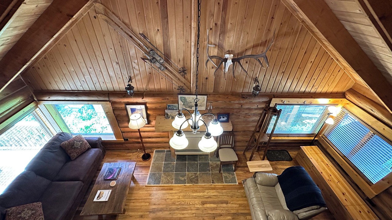 Photo of Bedroom in Cooke City-Silver Gate