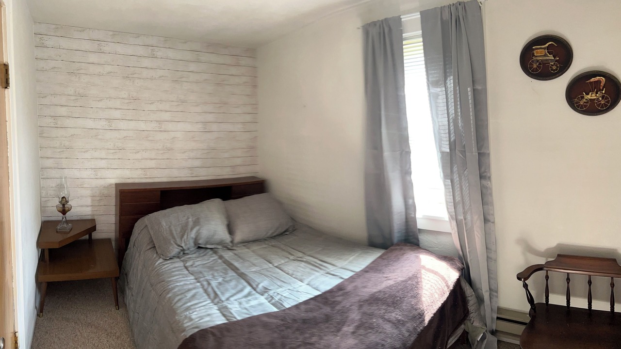 Photo of Bedroom in Ashley