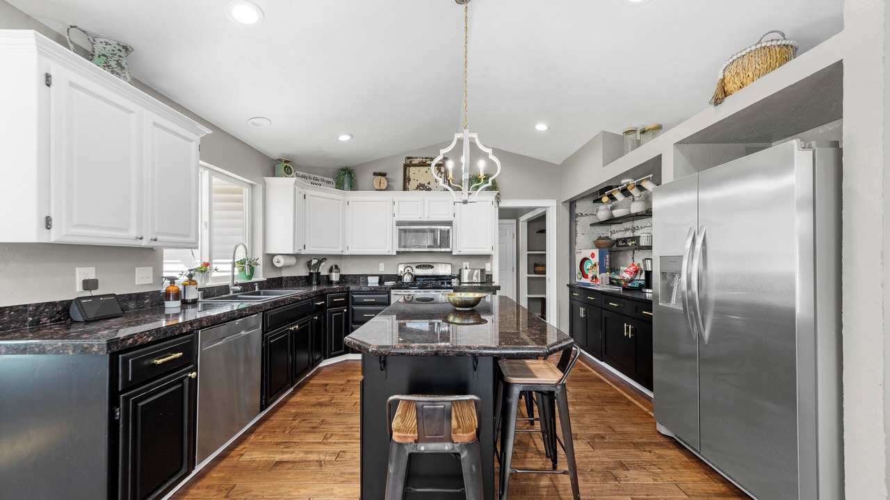 Photo of Kitchen in Mica