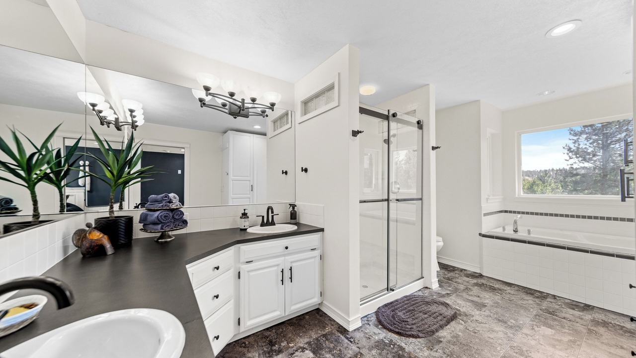 Photo of Bathroom in Mica