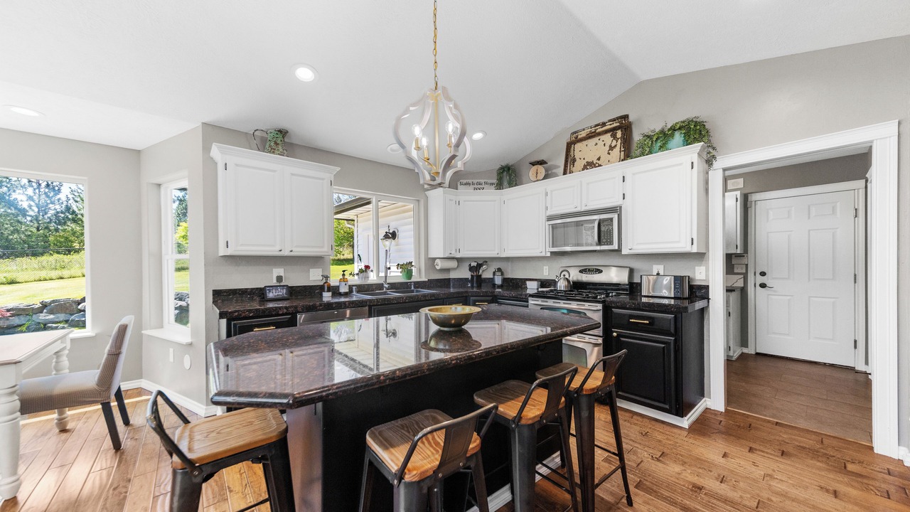 Photo of Kitchen in Mica