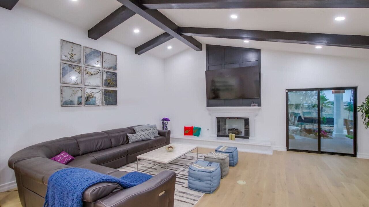 Photo of Livingroom in San Diego