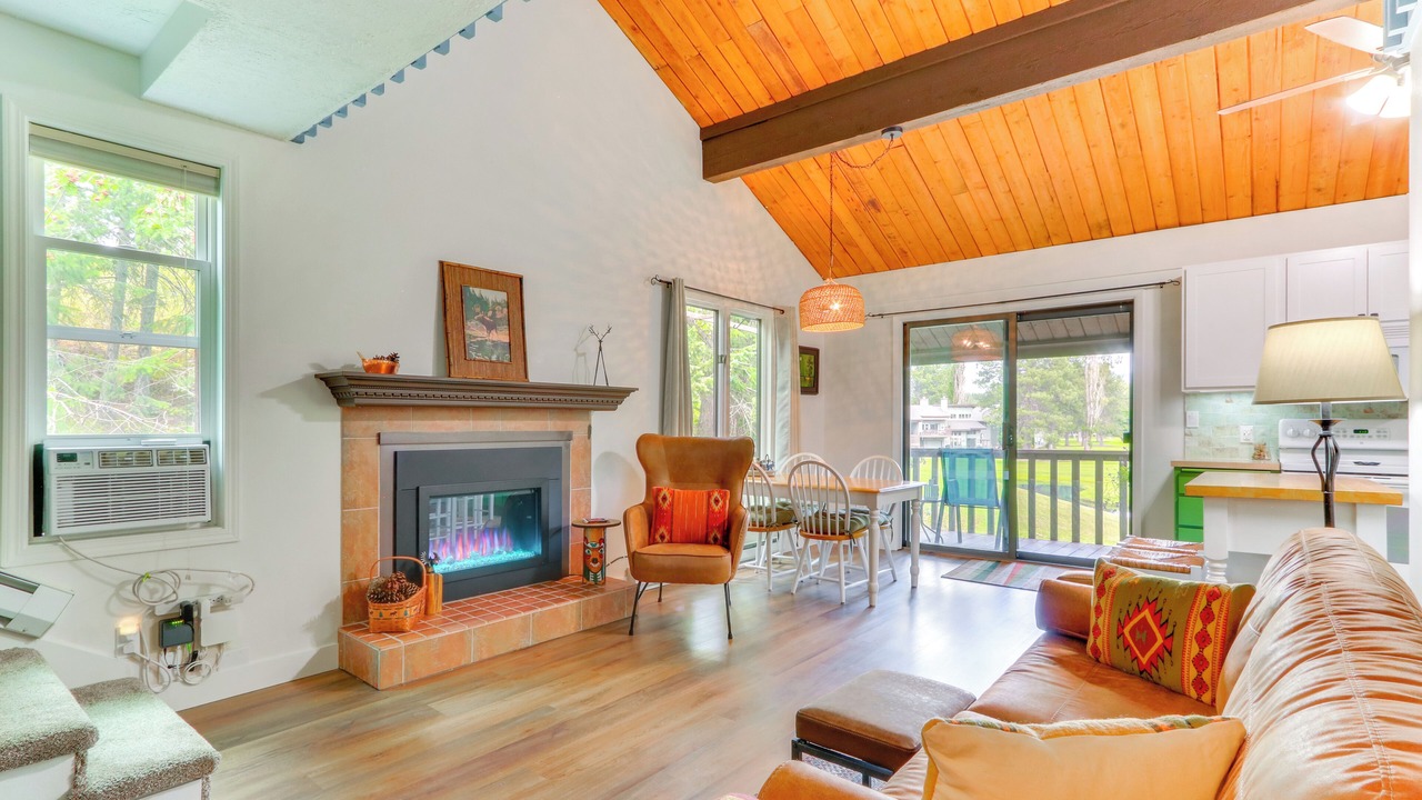 Photo of Livingroom in Rathdrum