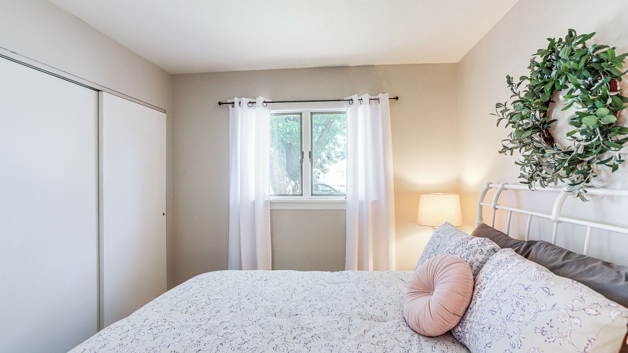 Photo of Bedroom in Port Clinton