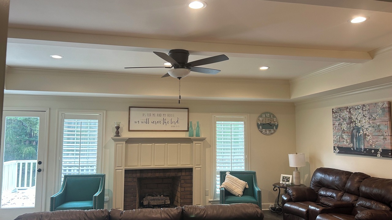 Photo of Livingroom in Twelve Oaks