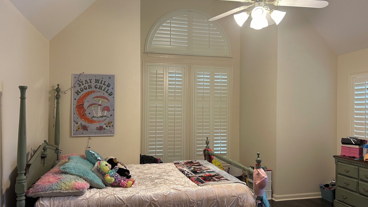 Photo of Bedroom in Twelve Oaks