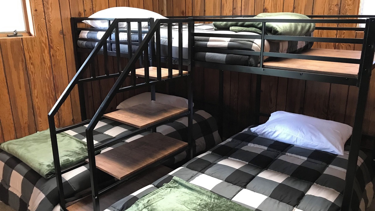 Photo of Bedroom in Circle
