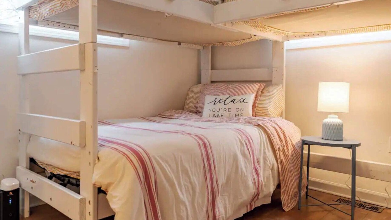 Photo of Bedroom in Falls of Rough