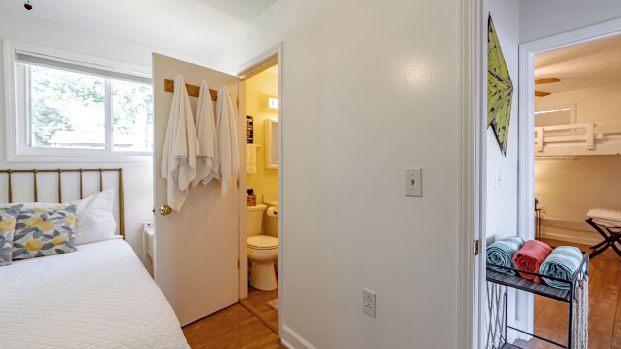 Photo of Bedroom in Falls of Rough