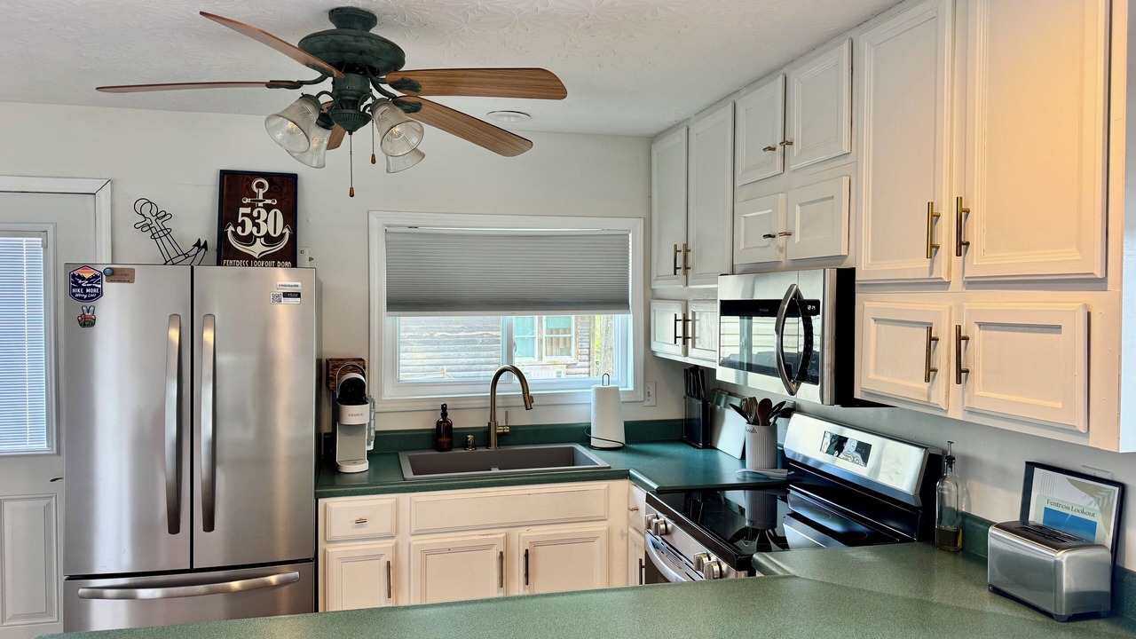 Photo of Kitchen in Falls of Rough