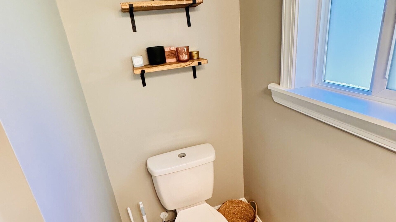 Photo of Bathroom in Mosby