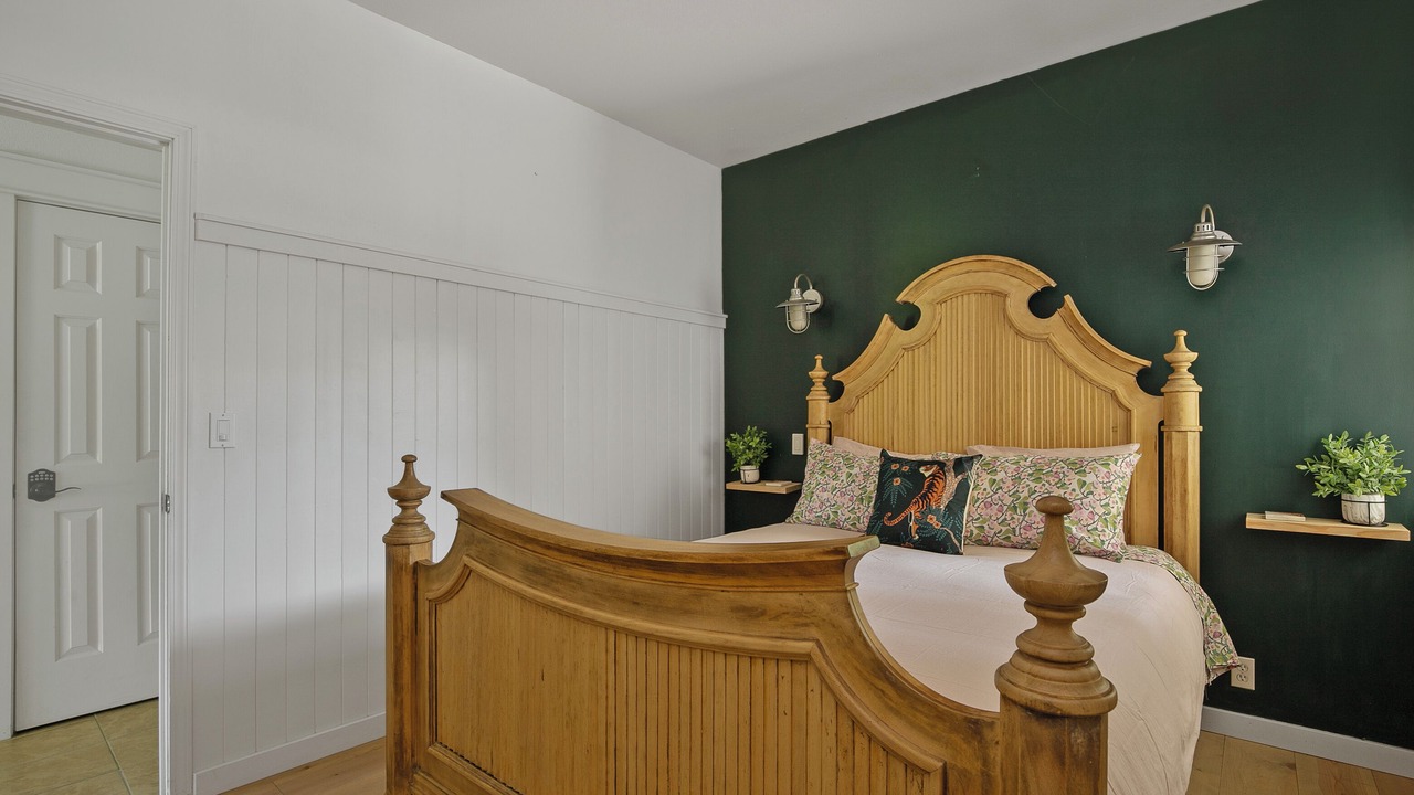 Photo of Bedroom in West Valley