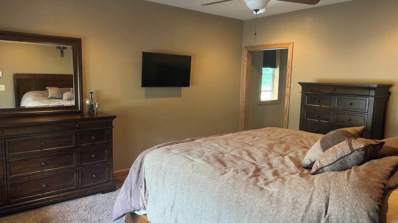 Photo of Bedroom in Gibbonsville