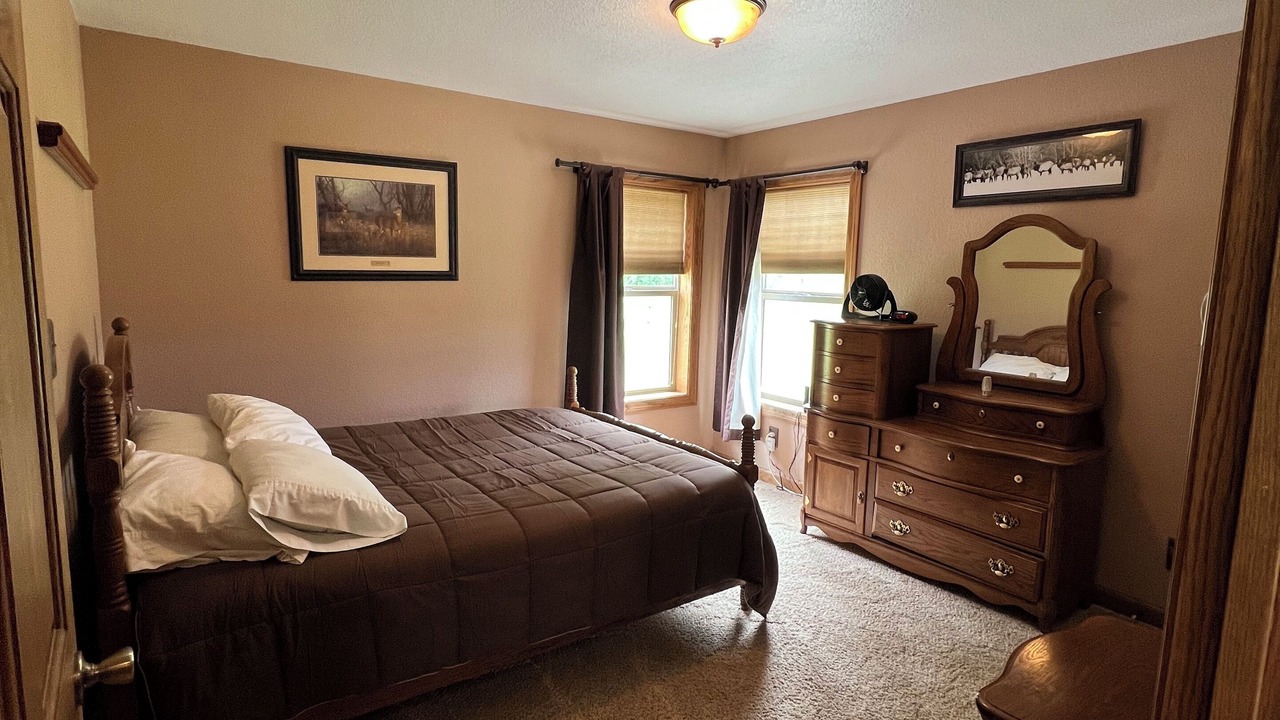 Photo of Bedroom in Gibbonsville