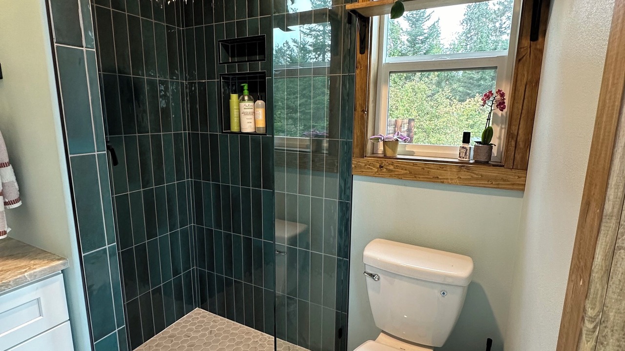 Photo of Bathroom in Hayden Lake