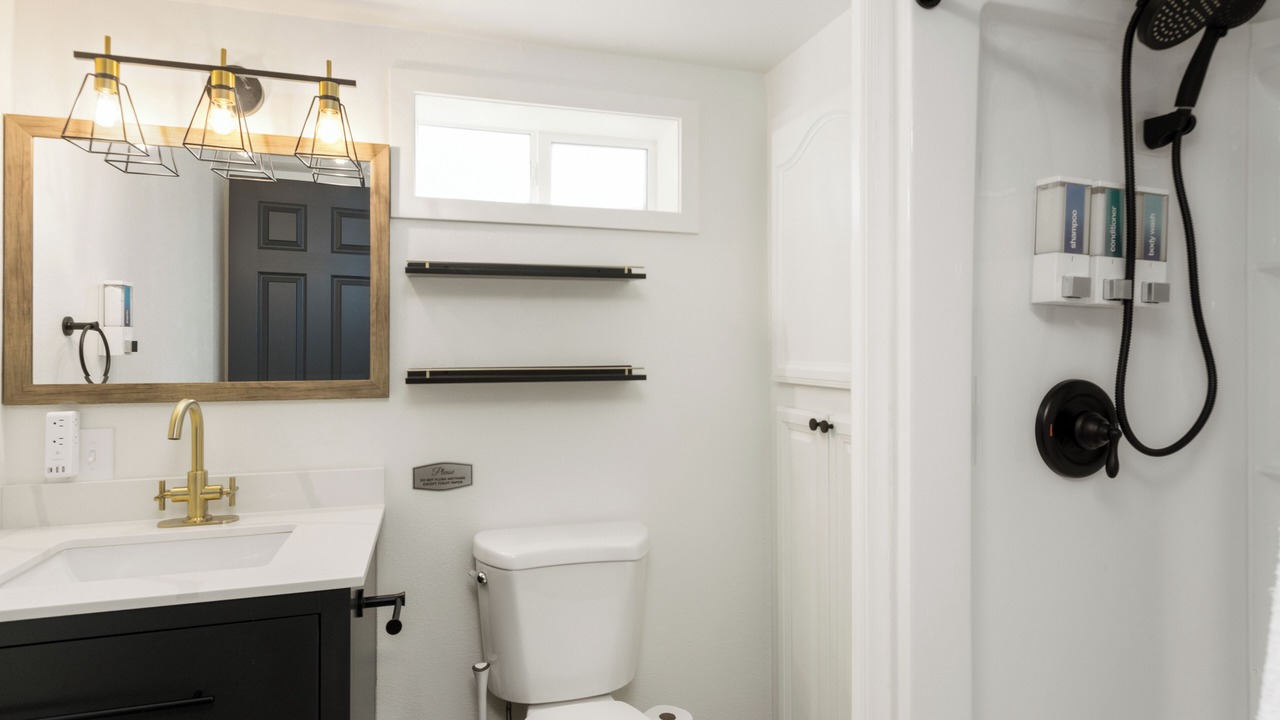 Photo of Bathroom in West End