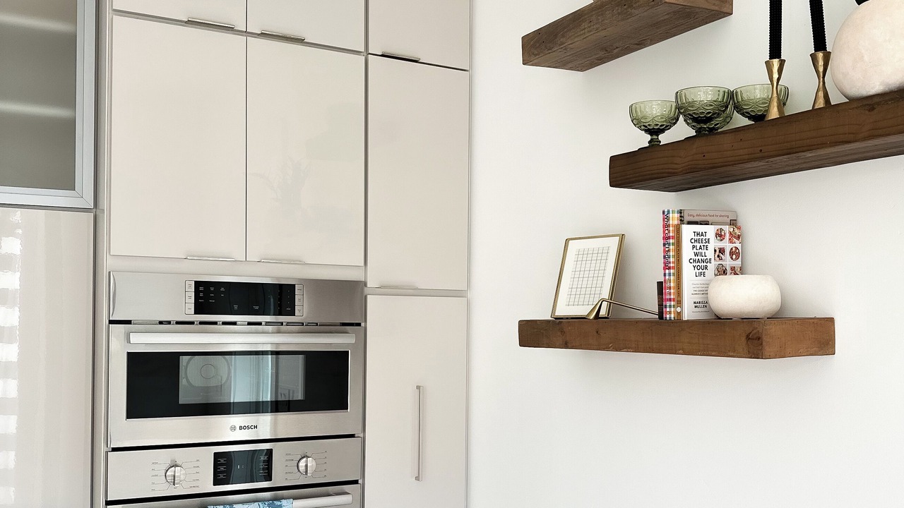 Photo of Kitchen in Depot Bench
