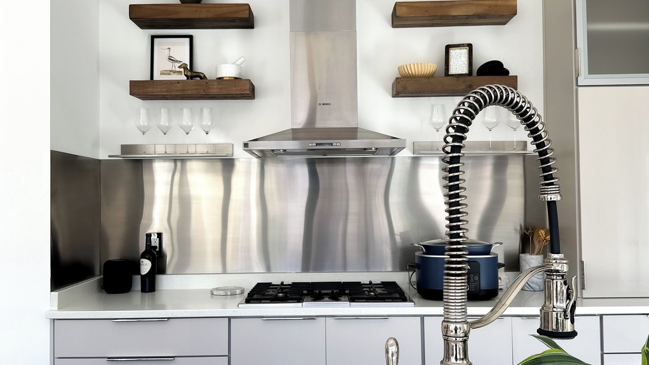 Photo of Kitchen in Depot Bench