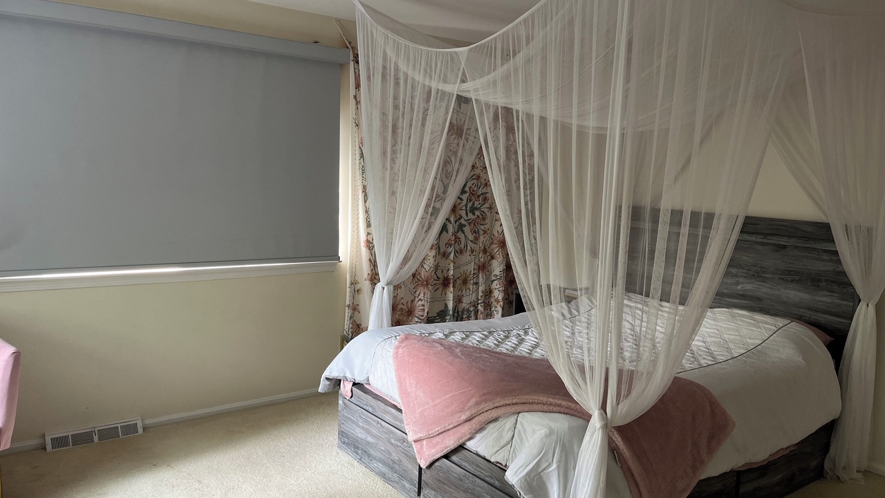 Photo of Bedroom in Moreland Hills