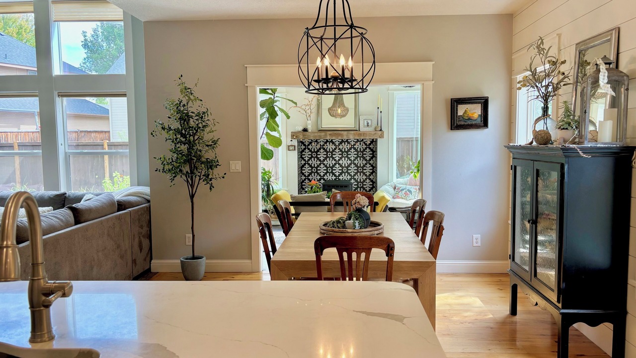 Photo of Bedroom in Eagle