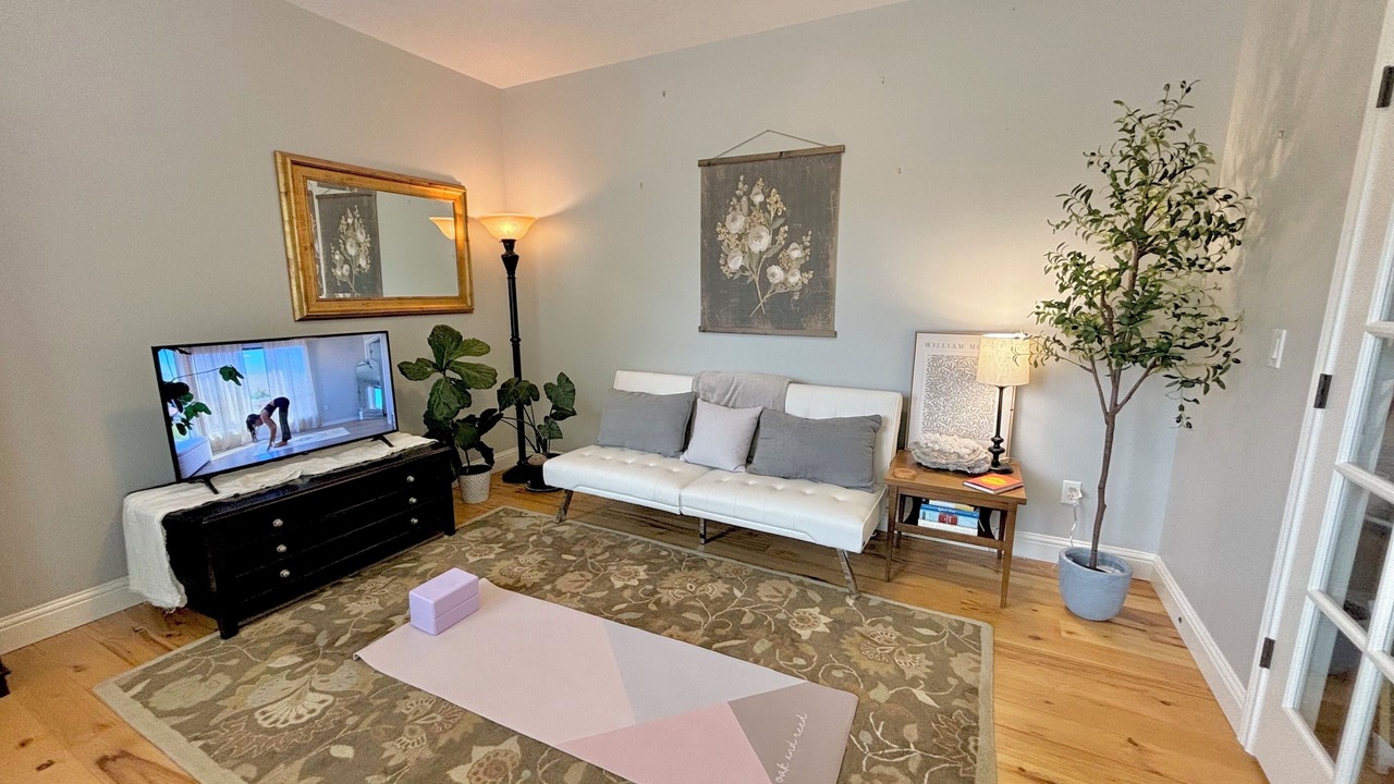 Photo of Bedroom in Eagle