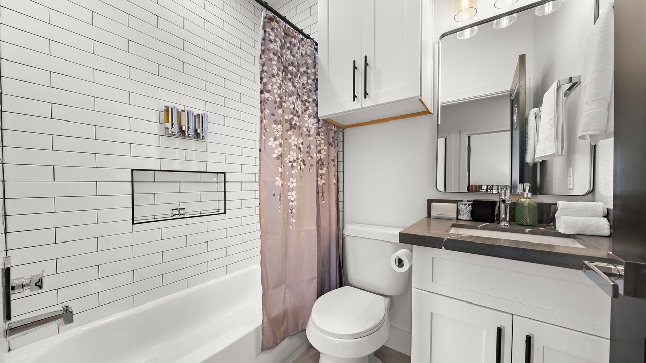 Photo of Bathroom in OST - South Union