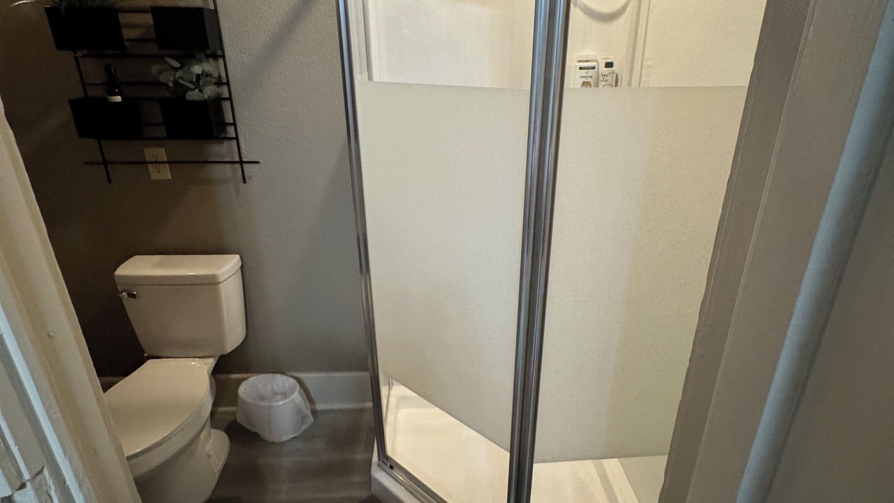 Photo of Bathroom in Van Buren