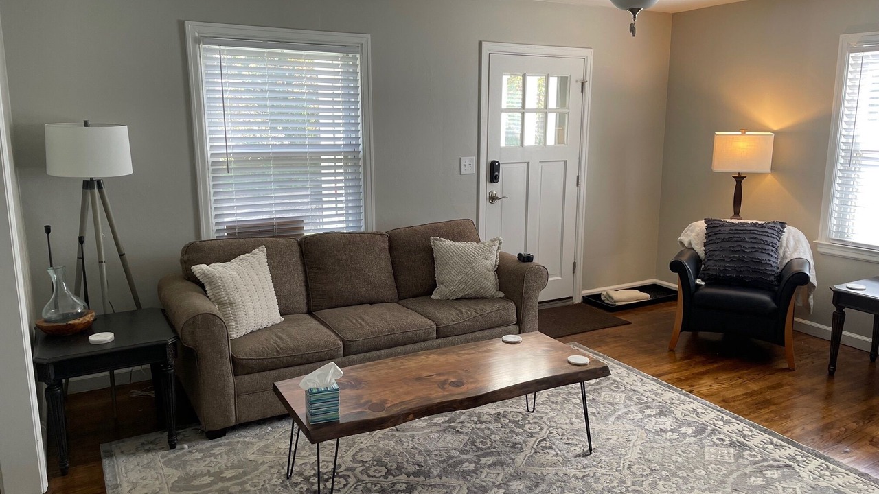 Photo of Livingroom in Lafayette