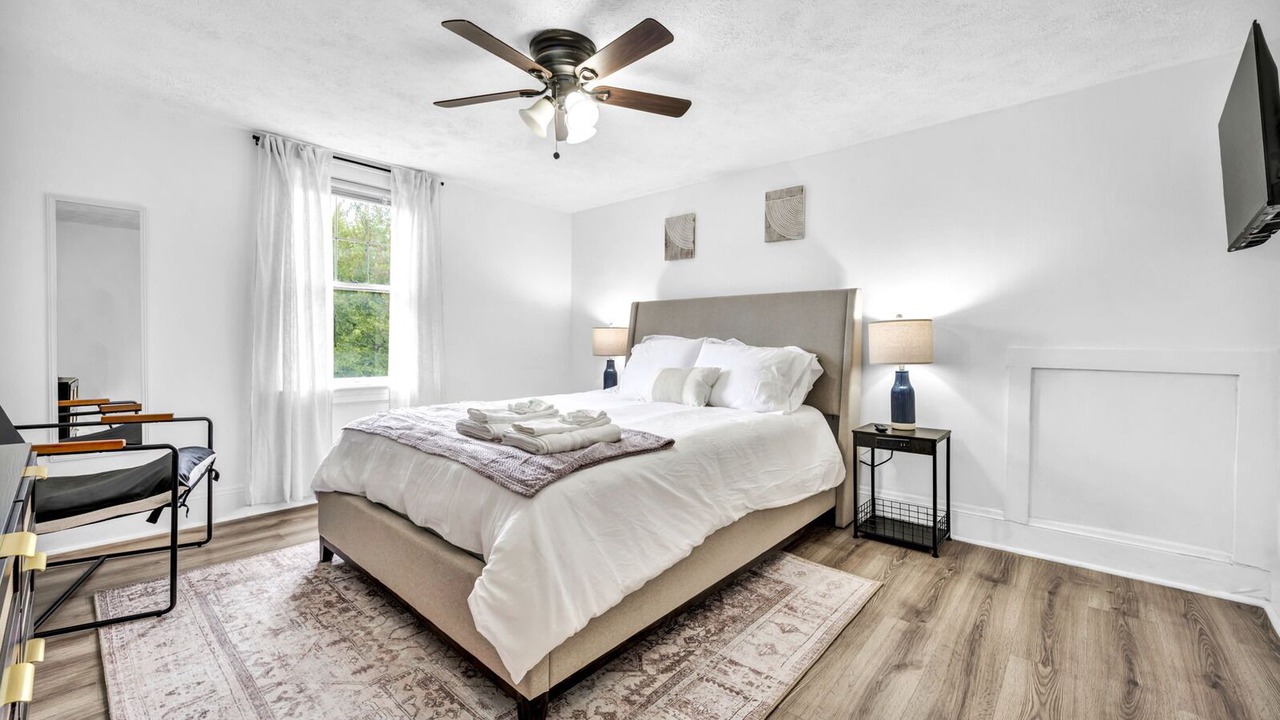 Photo of Bedroom in Cleveland Heights