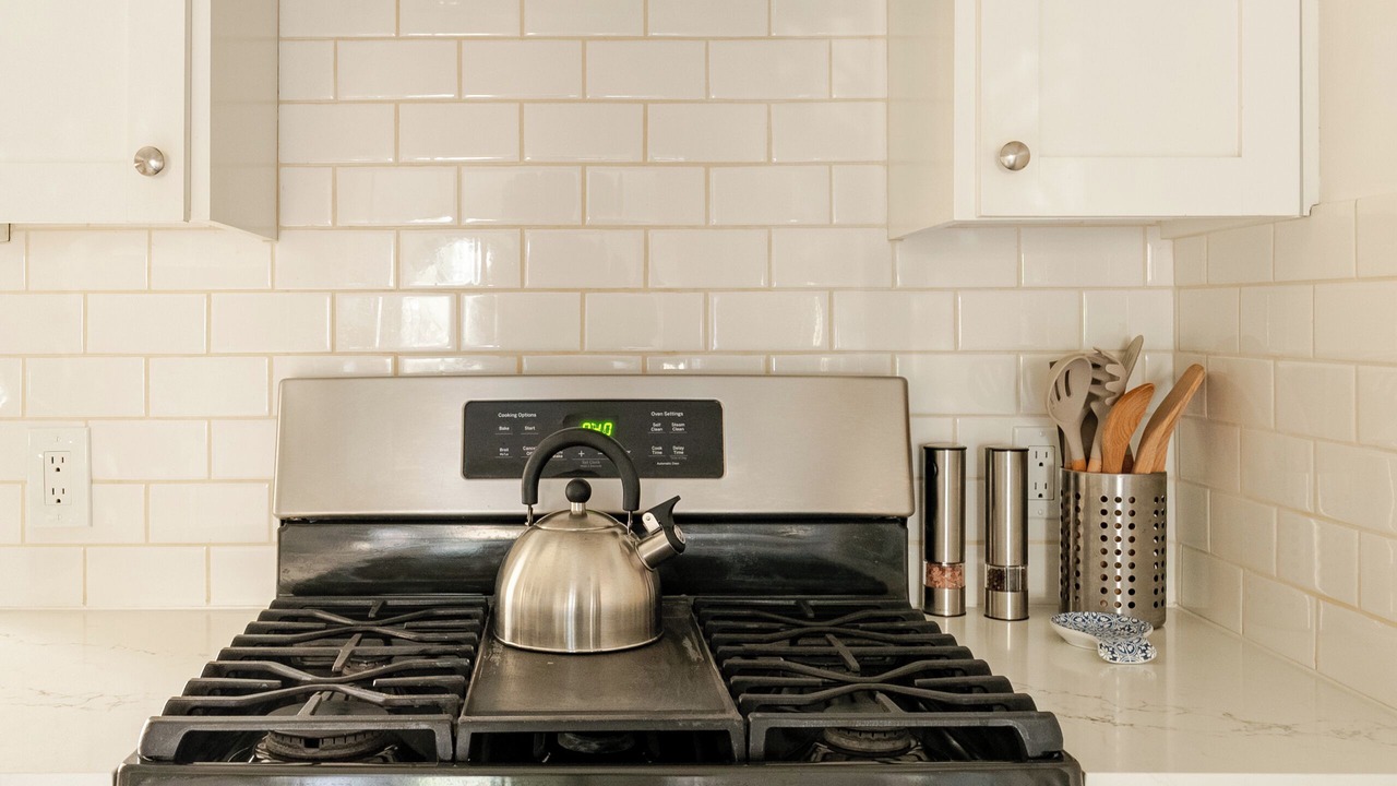 Photo of Kitchen in Mid-Wilshire