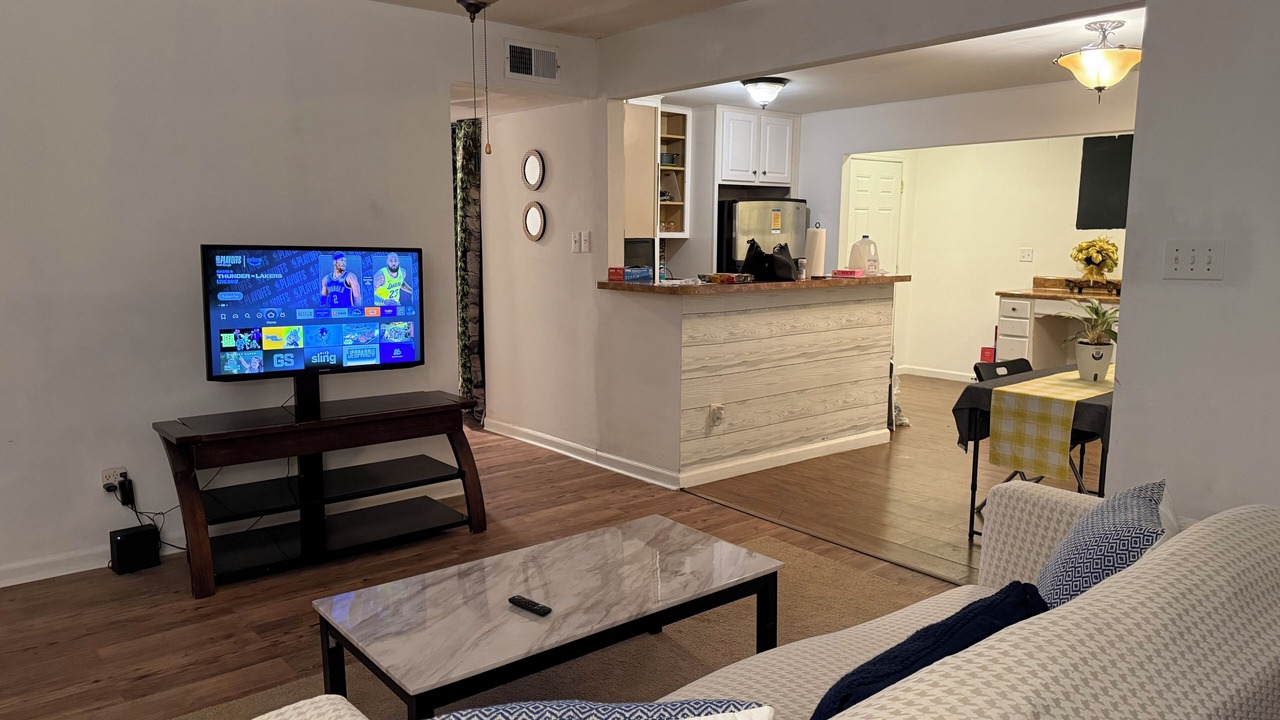 Photo of Livingroom in Southeast Raleigh