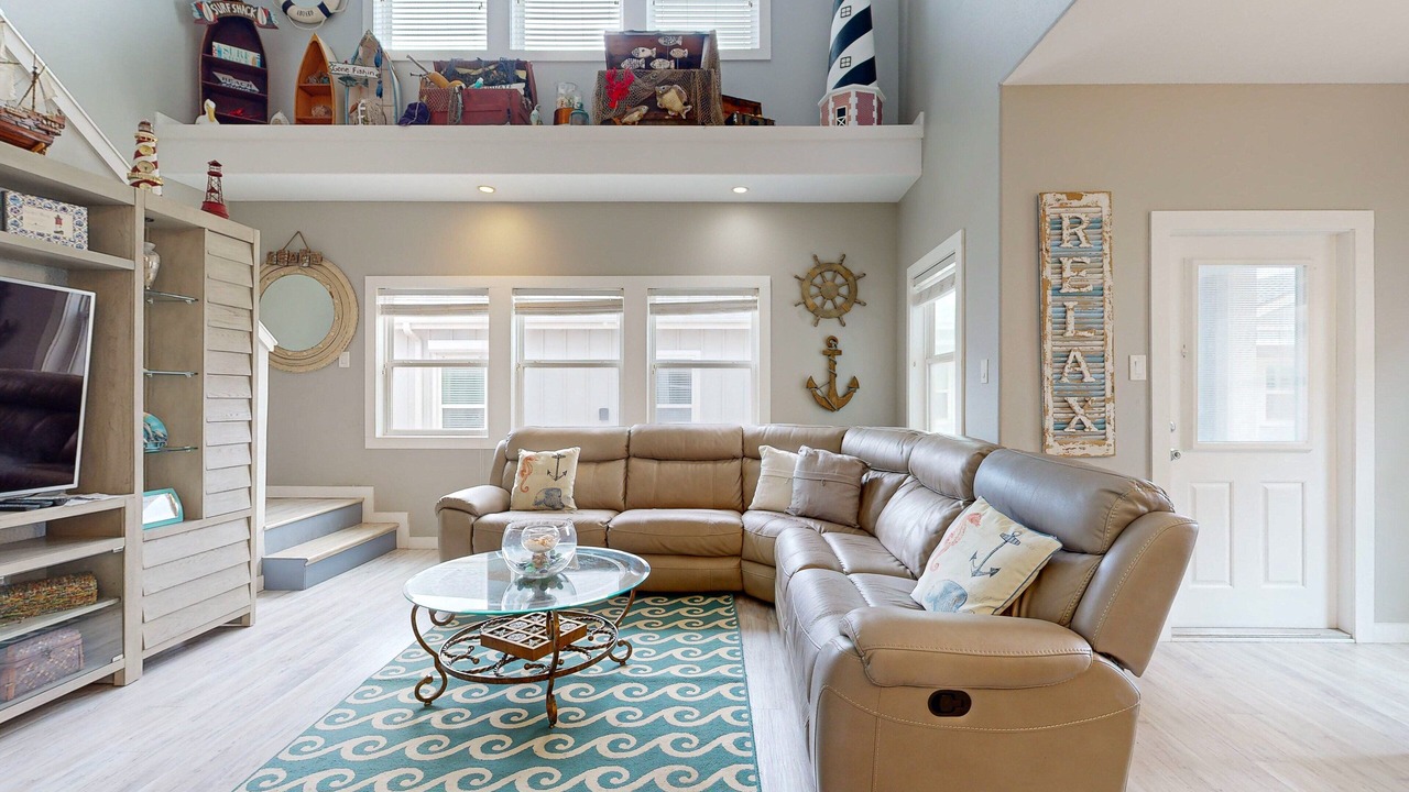 Photo of Livingroom in Safe Harbor