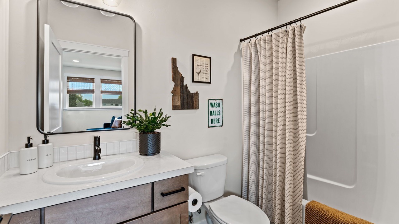 Photo of Bathroom in Post Falls