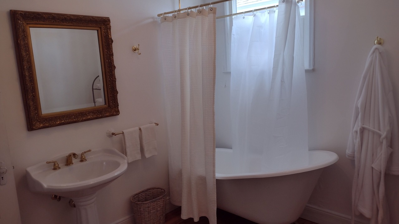 Photo of Bathroom in Cheyenne