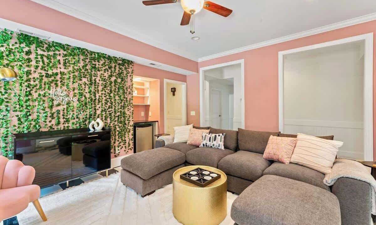 Photo of Livingroom in New Hill