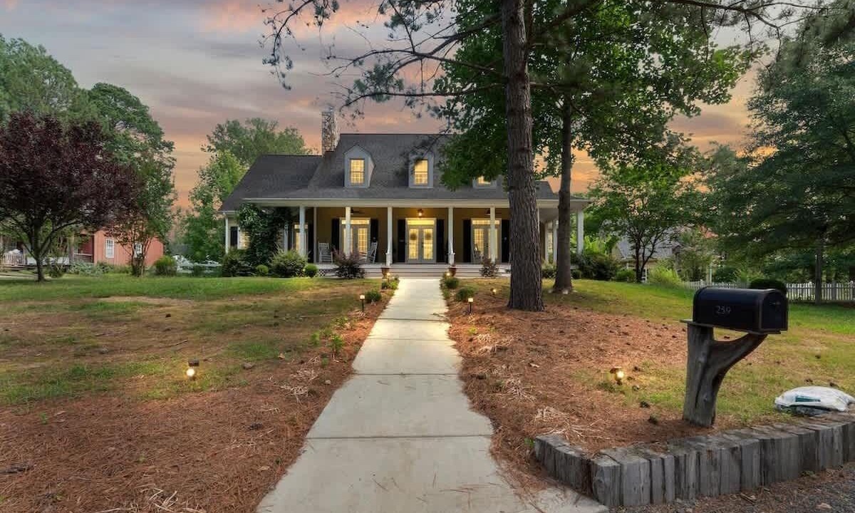Photo of Outdoor in New Hill