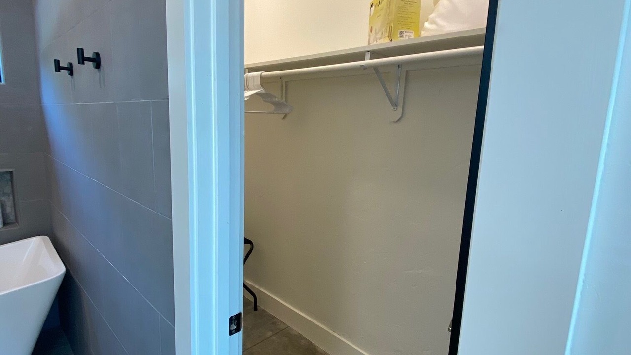 Photo of Bathroom in Jasper