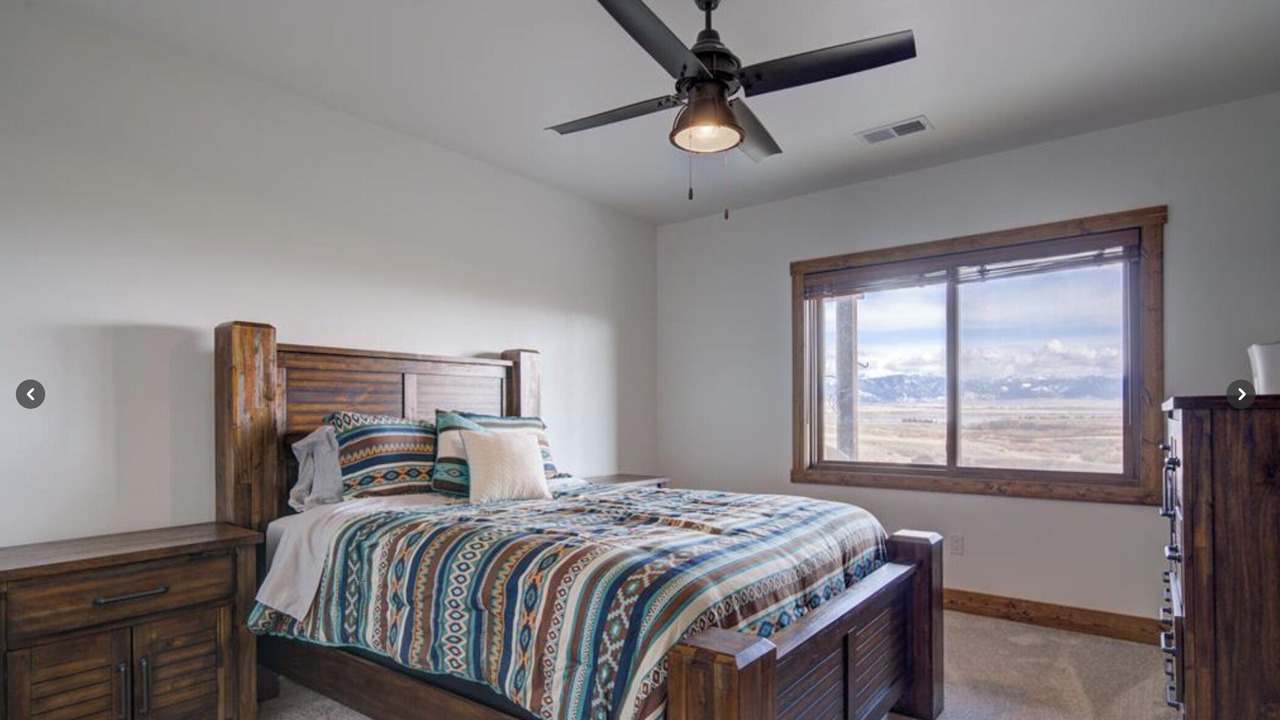 Photo of Bedroom in Ennis