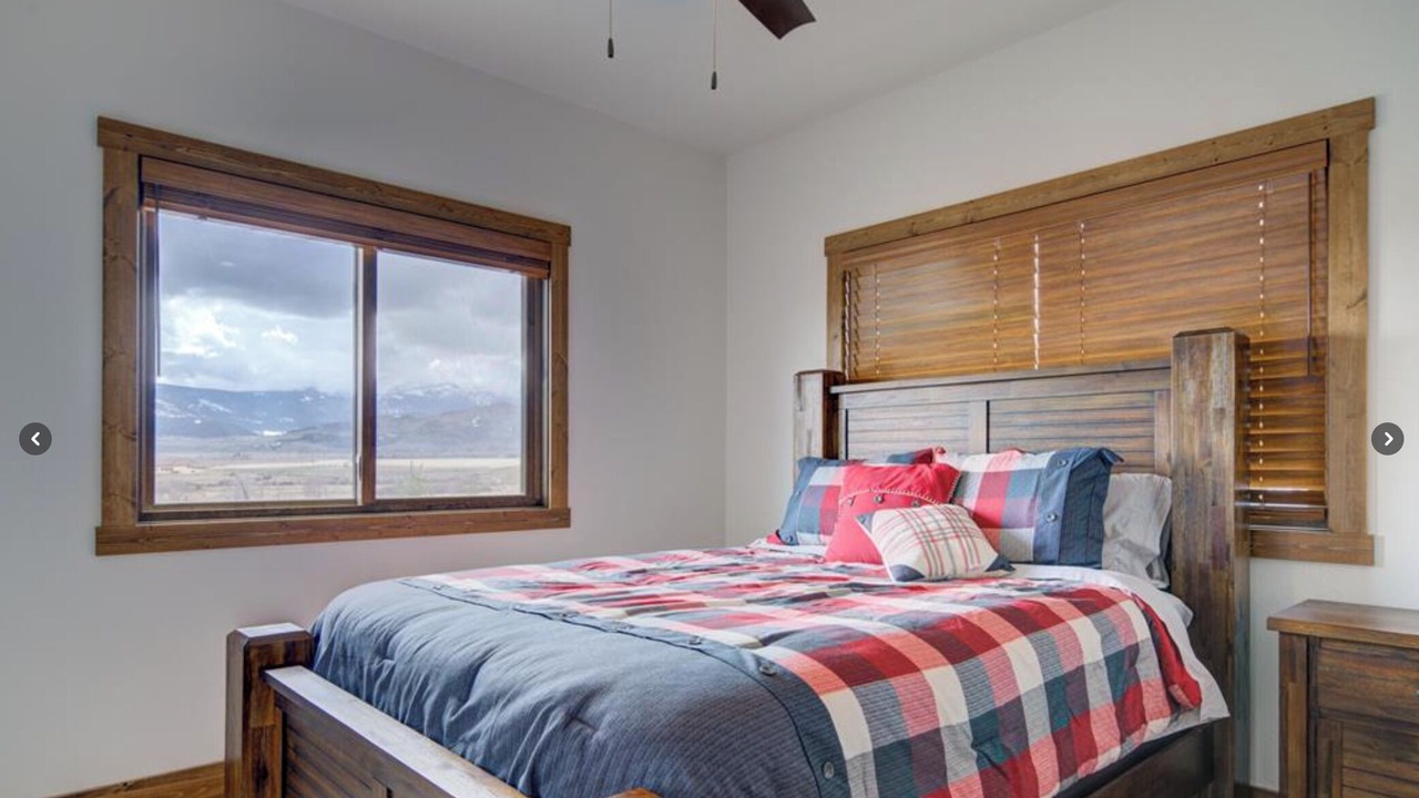 Photo of Bedroom in Ennis