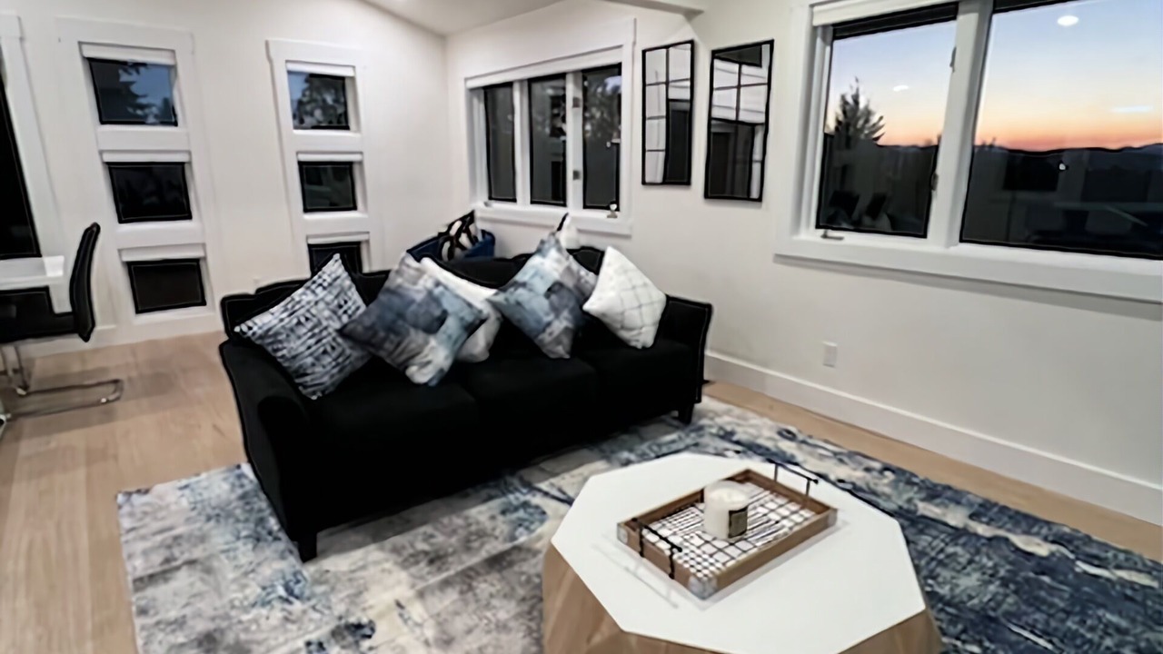 Photo of Livingroom in Butte