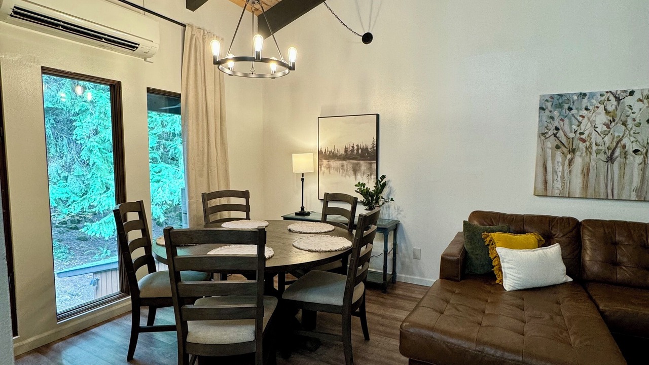 Photo of Livingroom in Rathdrum
