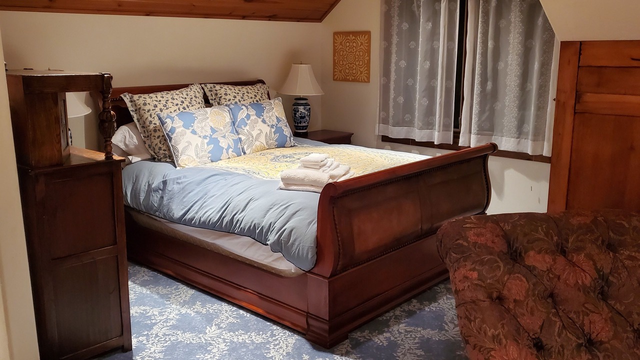Photo of Bedroom in English point