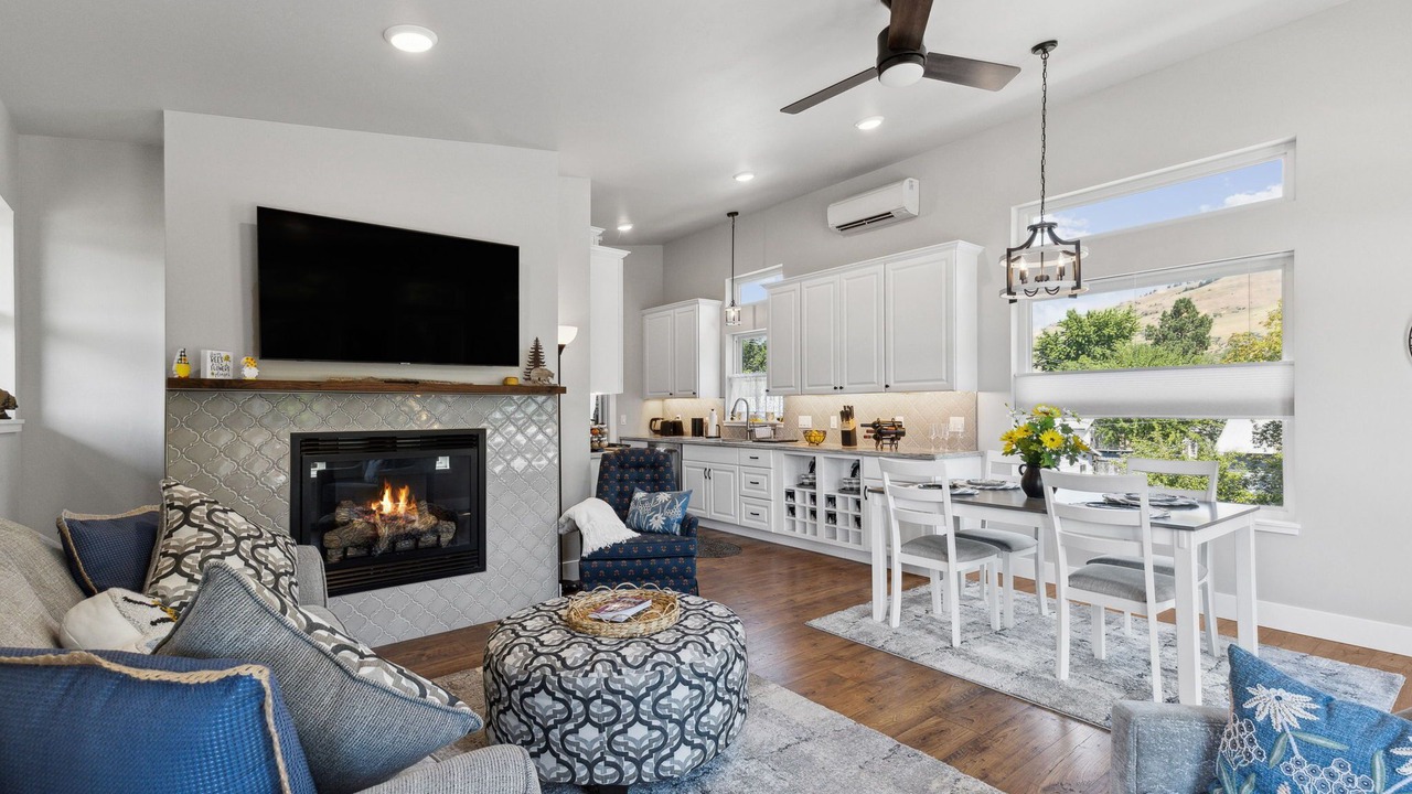 Photo of Livingroom in Rose Park