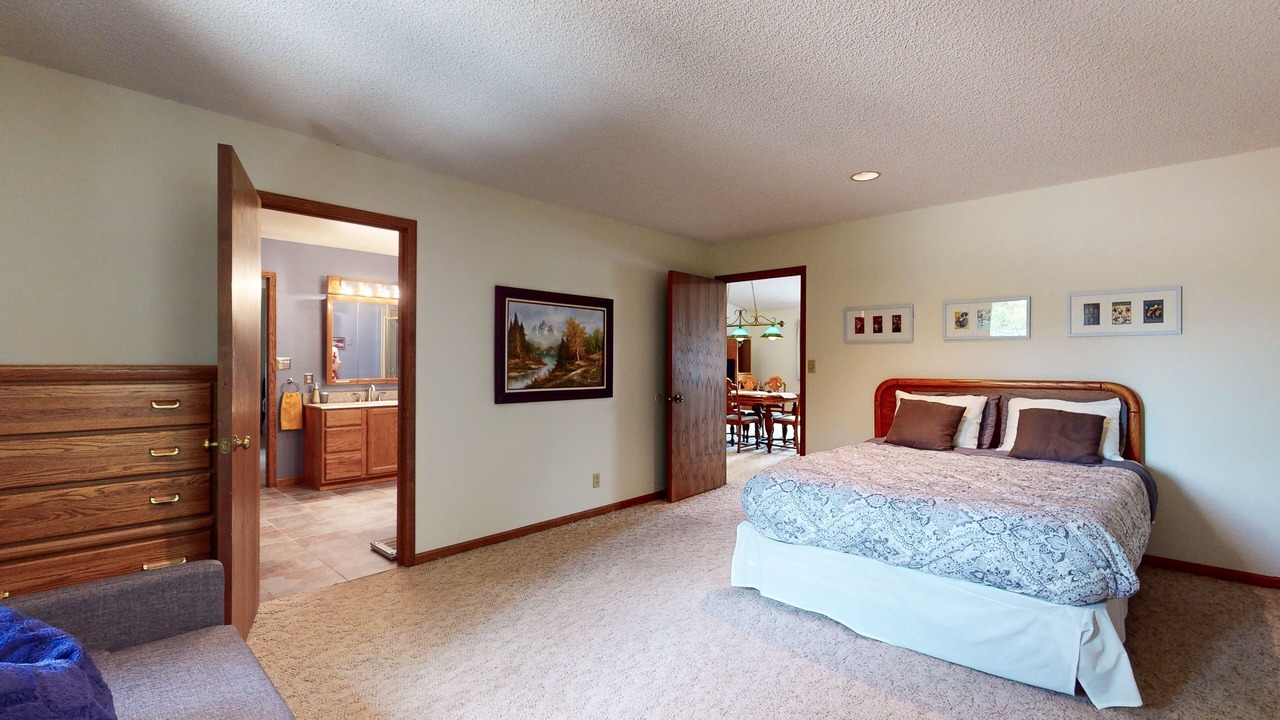 Photo of Bedroom in Helena