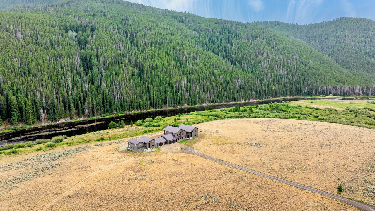 Photo of Outdoor in Wisdom