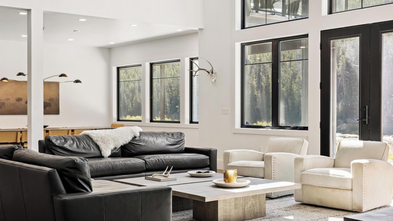 Photo of Livingroom in Wisdom
