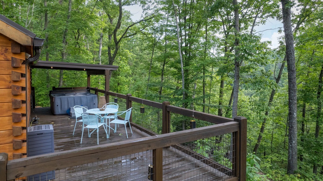 Photo of Outdoor in Frenchburg