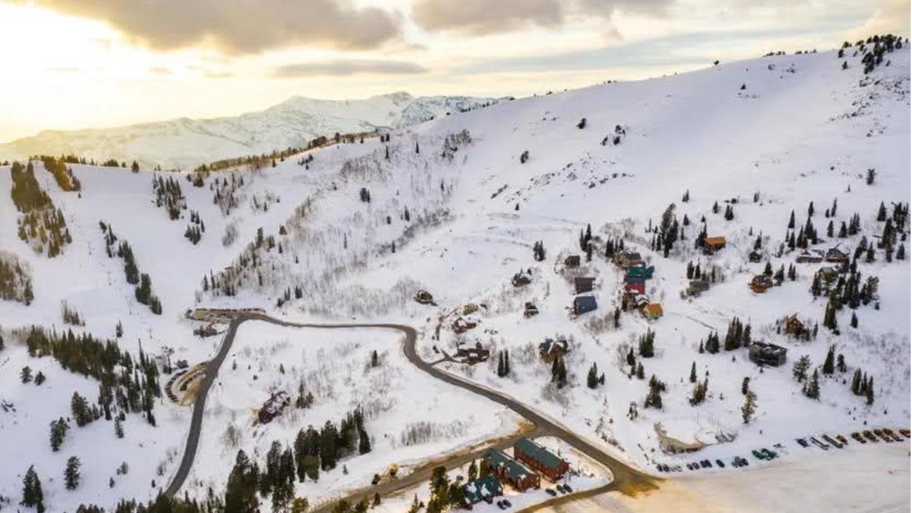 Photo of Others in Powder Mountain