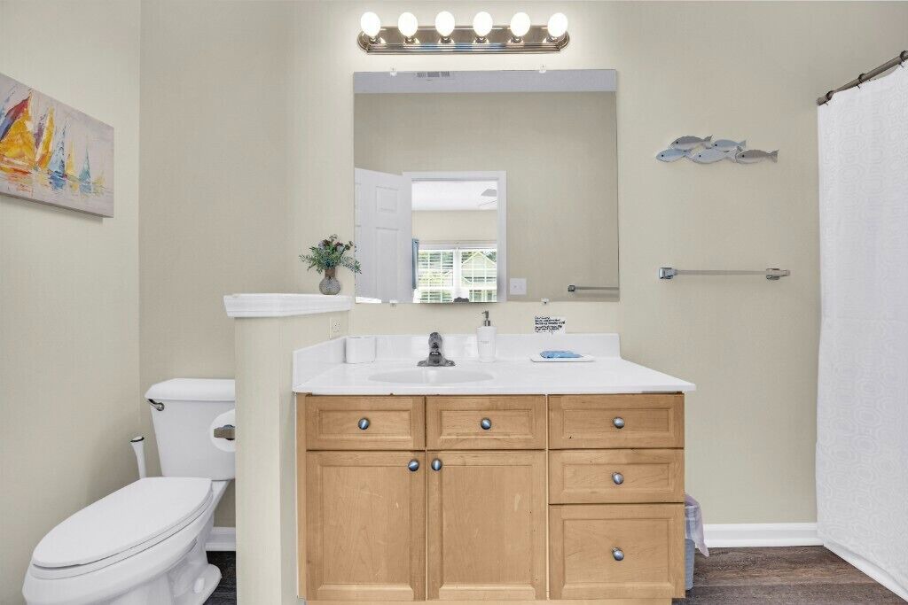 Photo of Bathroom in Murraysville