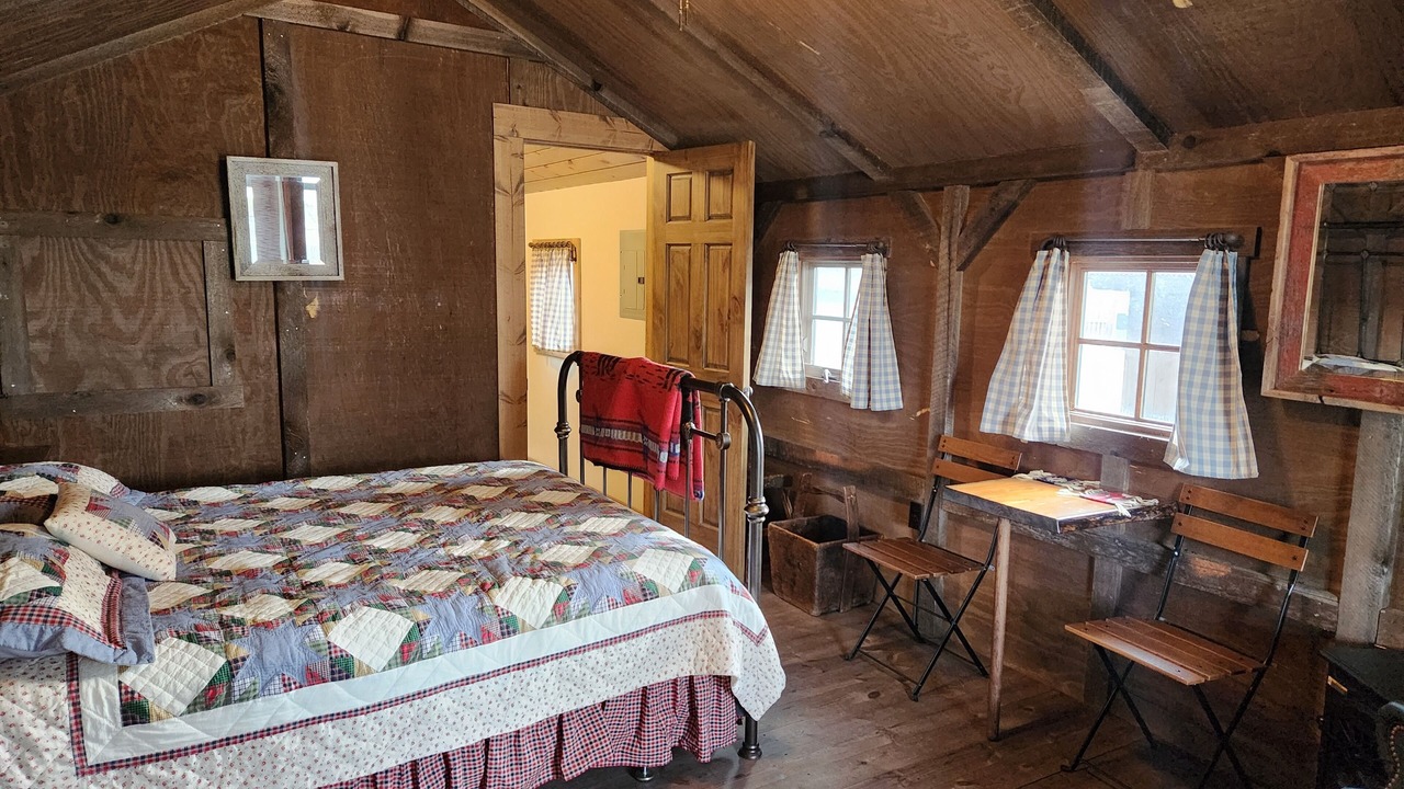Photo of Bedroom in Alder